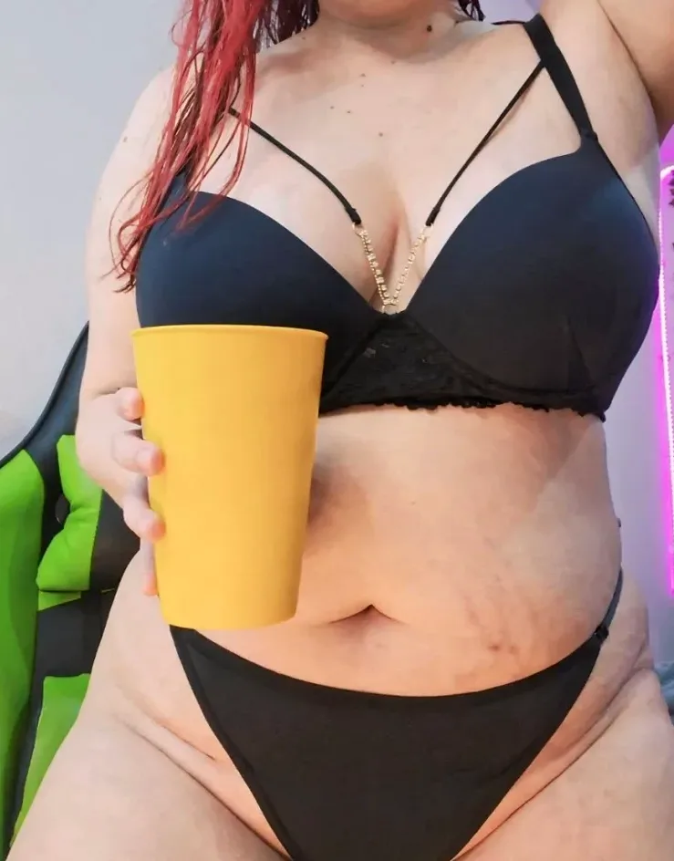 Aisha, 29
